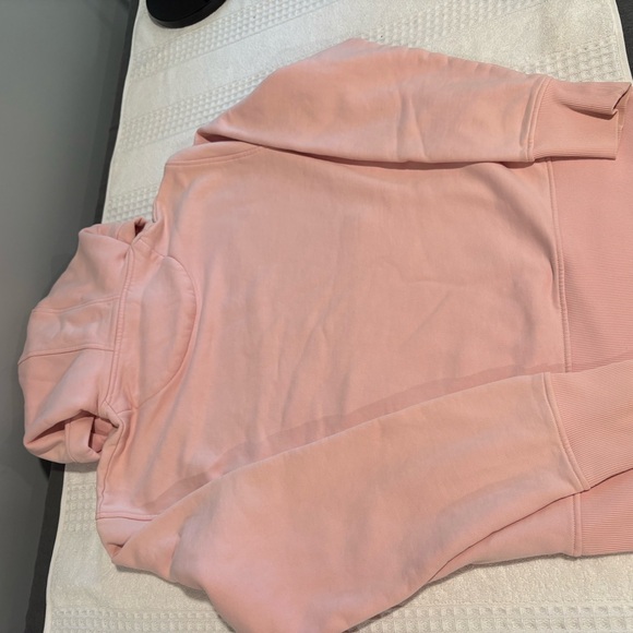 Men’s Versace Pink Hoodie with Checkered Versus Logo - Picture 5 of 6